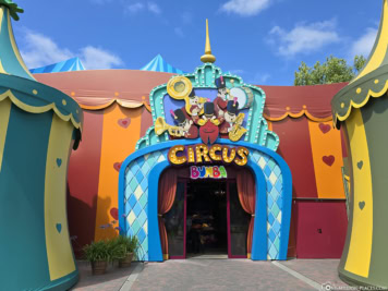 Circus Bumba im Plopsaland