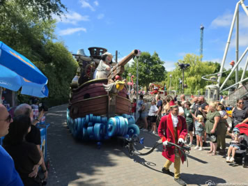 25 Celebration Parade