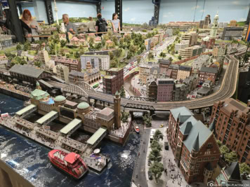 Themenbereich Hamburg - Landungsbrücken