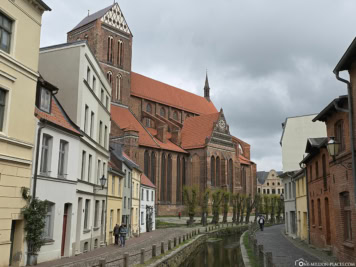 Nikolaikirche & Grube in Wismar