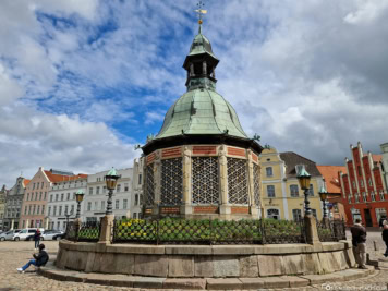 Water art in Wismar