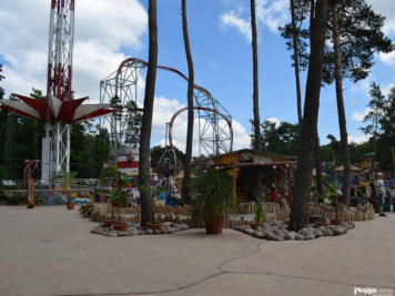 Beach Area & Sky Scream