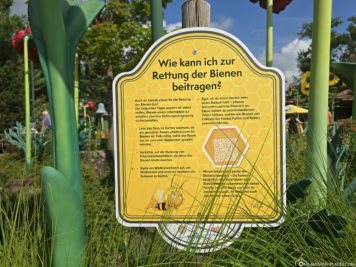 Infotafel zur Rettung der Bienen